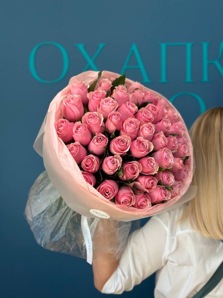 Букет роз розовых 51 штук. Купить