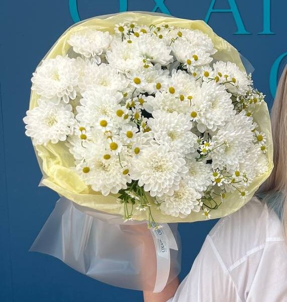 Букет из ромашки и хризантемы. № 2 Купить