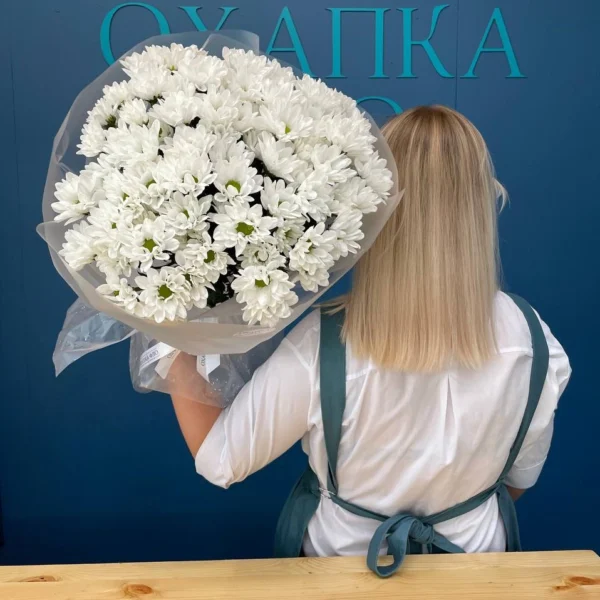 Букет из хризантем белых кустовых. Купить