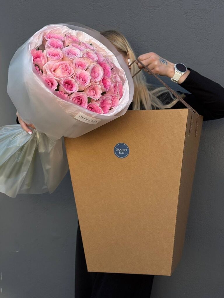 Букет розовых роз 41 шт. 50 "Нежность"