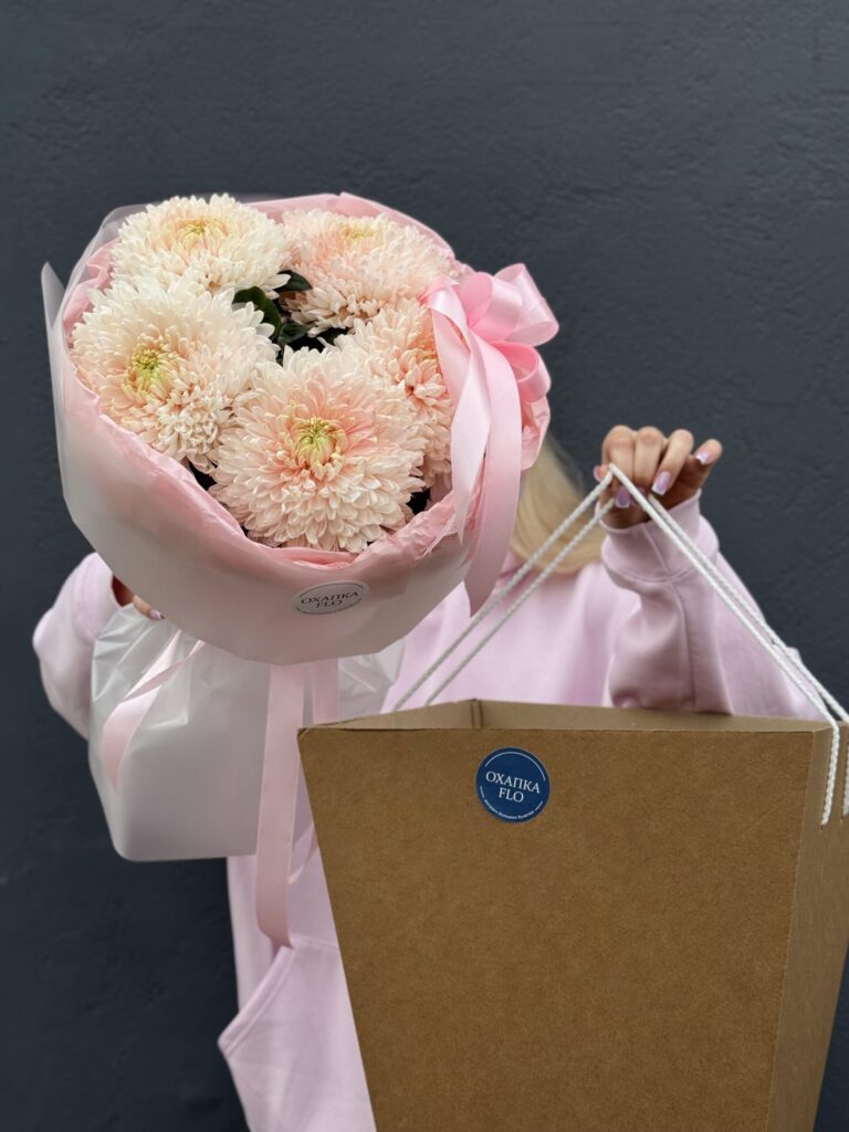 Букет розовых хризантем, 5 шт.