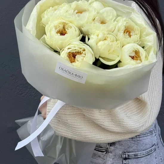 Букет пионов, 9 штук.
